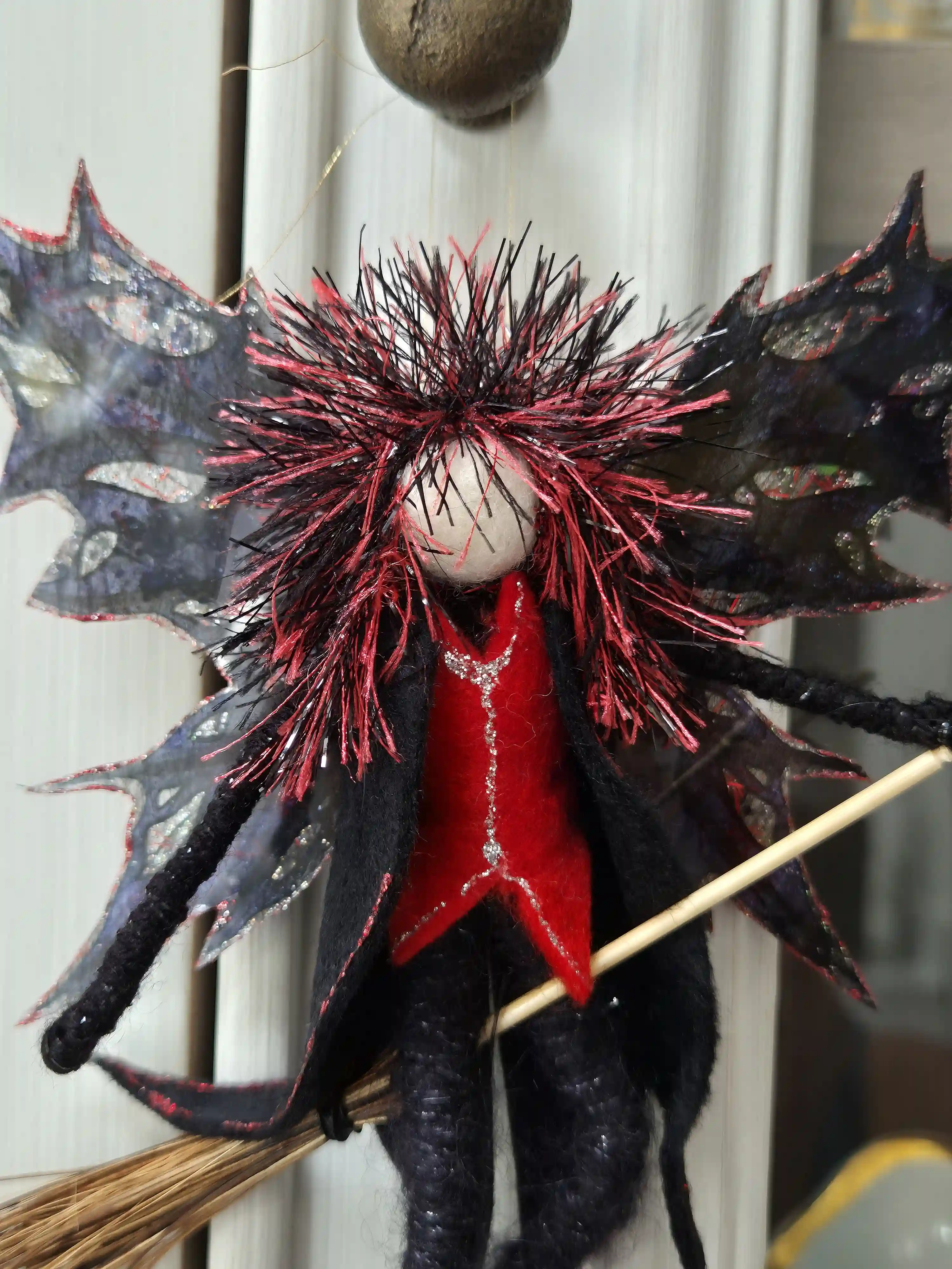 Halloween Fae — handmade SeoSonas creation, photograph 1