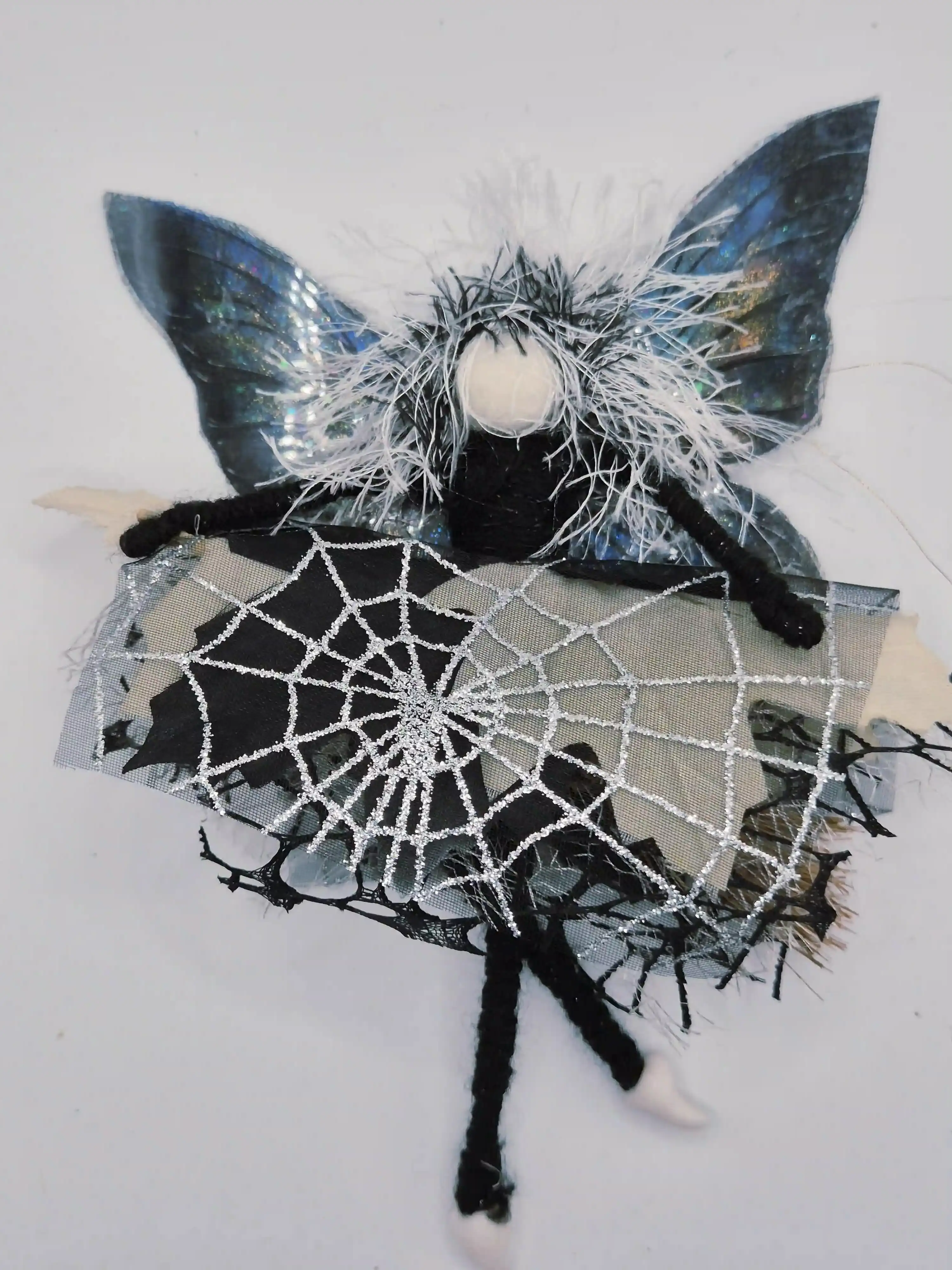 Halloween Faery — handmade SeoSonas creation, photograph 3